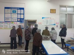 家长委员们实堂后厨操做间、仓库、消毒间、留